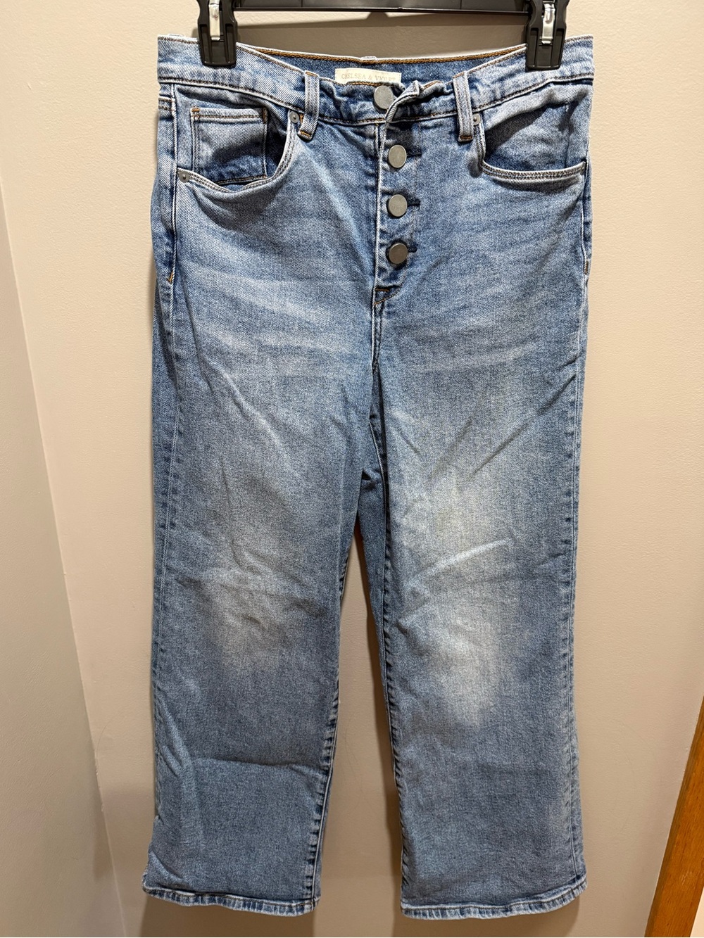 Chelsea and violet midrise wideleg jeans